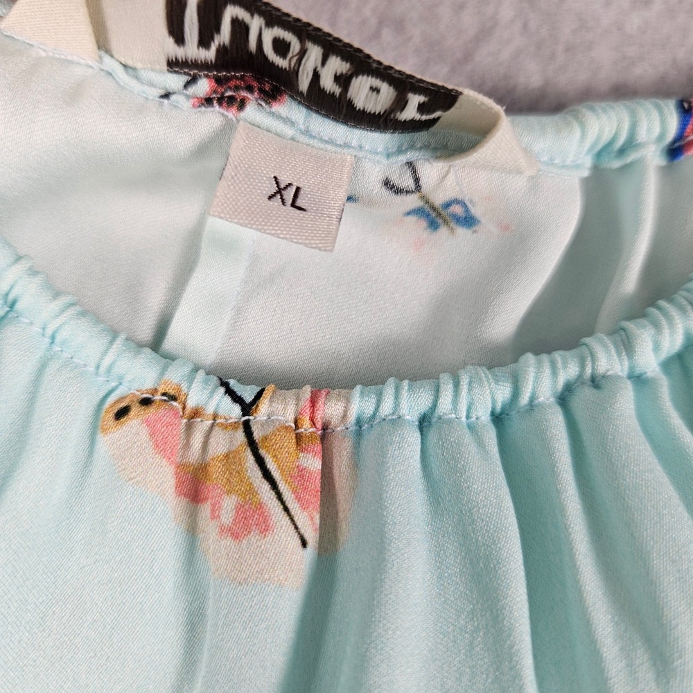 Tucker Silk Butterfly Print Camisole Top Light Blue Spaghetti Strap XL Flowy - Picture 7 of 8